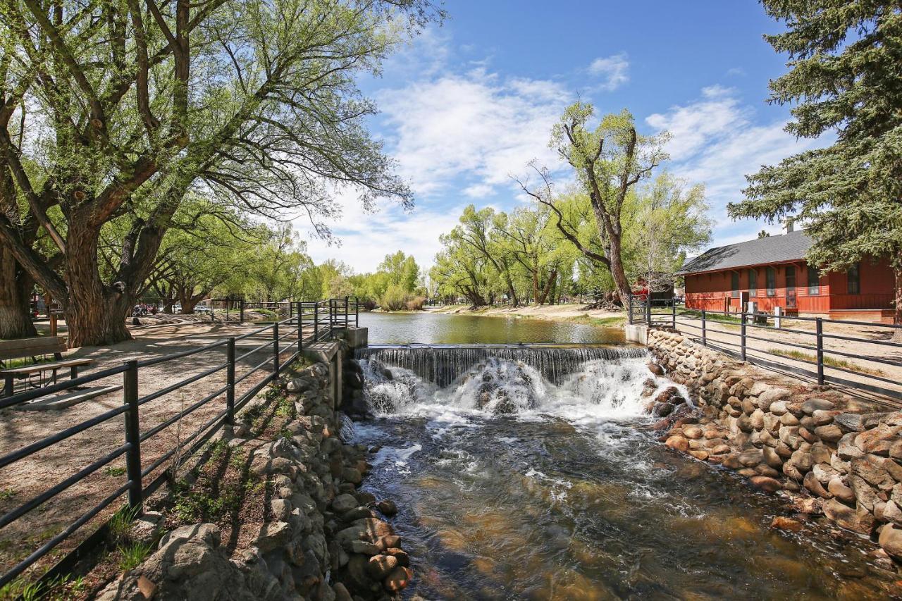 Downtown Buena Vista Condo Walk To River And Cafes! Exterior photo
